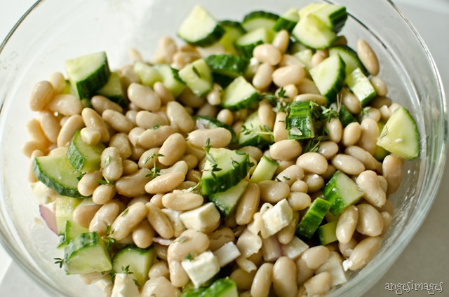 Simple Appetizers: White Bean Salad with Thyme by personallyandrea.com