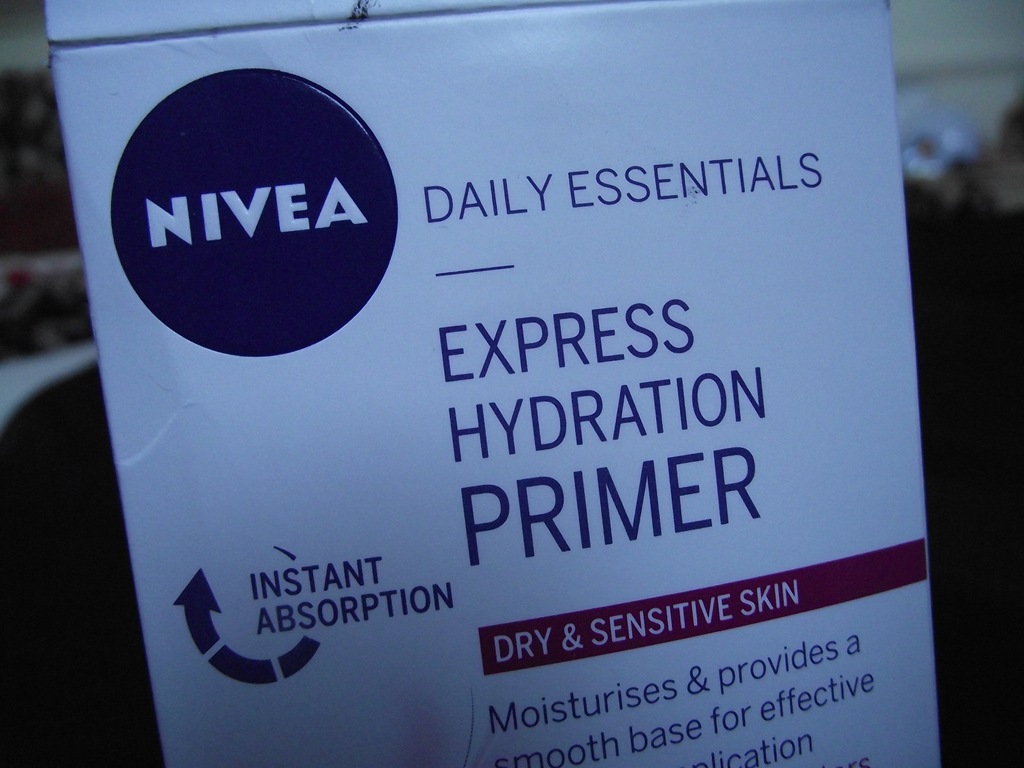 [nivea-express-hydration-primer-dry-s%255B3%255D.jpg]