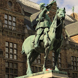 Vor dem Nordischen Museum. Stockholm - 3 Tag 090.jpg