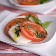 Mediterranean Tomatoes & Mozzarella