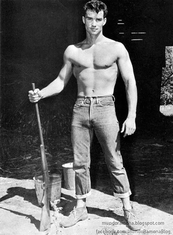 [Glen-Bishop-vintage-beefcake-30413223-593-802%255B9%255D.jpg]