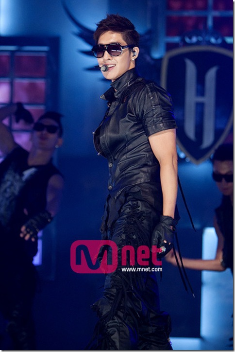 Mnet-HJL-Official-07