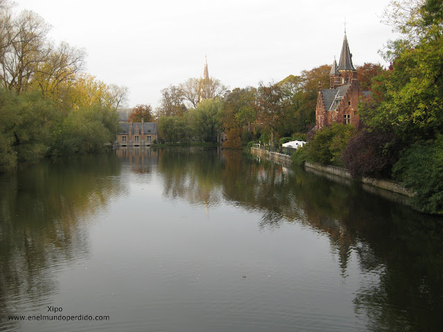 minnewater park-en-brujas-lago-de-los-enamorados.jpg