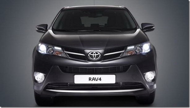 2013-Toyota-RAV4 (6)