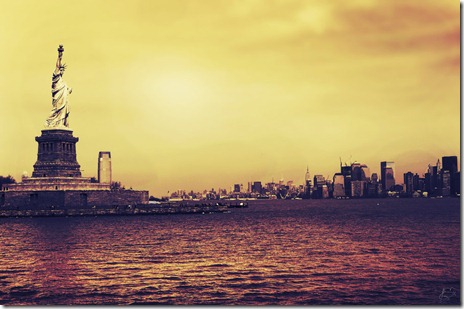 new_york_city___statue_of_liberty_by_tsxworld-d4gg6do