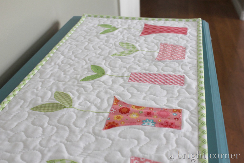 [pink%2520sprouts%2520on%2520bookcase%255B4%255D.jpg]