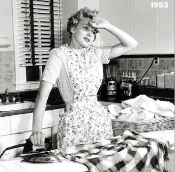 [vintage-ironing-housewife-tired%255B2%255D.jpg]