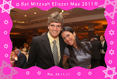 Fotos do evento Bat Mitzvah Eliezer Max - 20.11.11. Foto numero 91 da Social Click Fotografia Digital, do Rio de Janeiro, RJ, que faz fotos divertidas, fotos malucas, fotos com fantasias, fotos na hora, fotografia maluca, fotografia divertida com molduras personalizadas. fotos divertidas malucas foto maluca animadas animado rj rio de janeiro divertida fantasia animada para baile debutantes sites eventos noivas aniversarios 15 anos