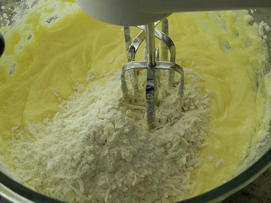 [DSCN8111%255B5%255D.jpg&description=Coconut-Lime Berry Cake')]