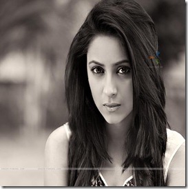 272299-pratyusha-banerjee