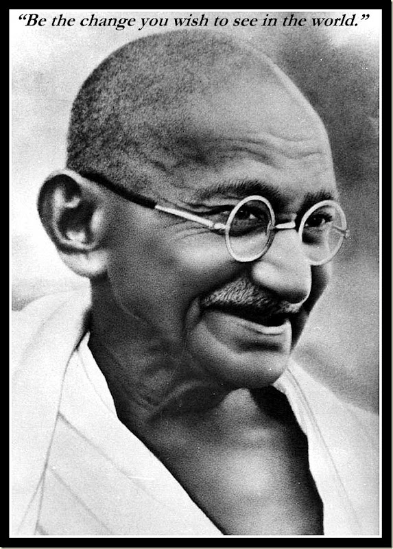 Gandhi_smiling_R-001