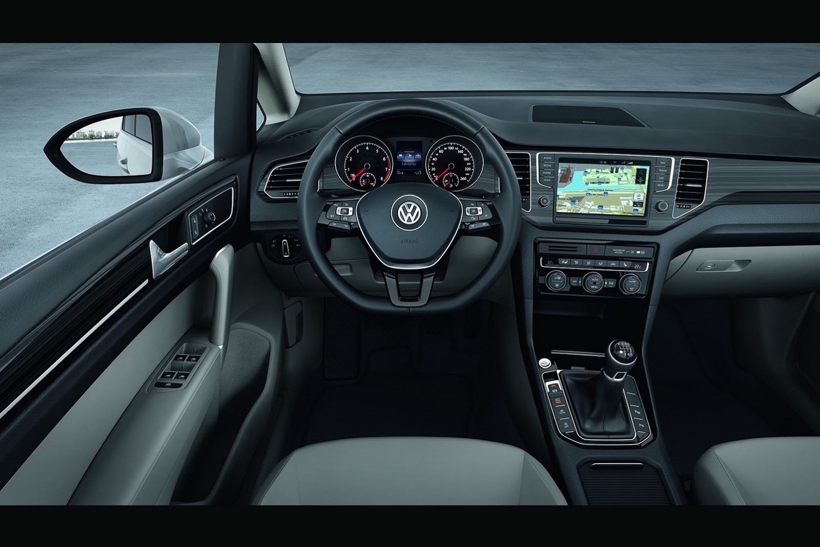 [VW-Golf-Sportvan-Concept-12%255B2%255D.jpg]