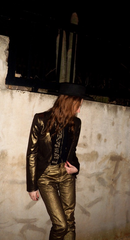 [Black-Gold-145.jpg]