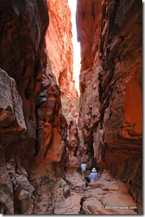 Wadi Rum Jebel Khazali crevice, tb061504535