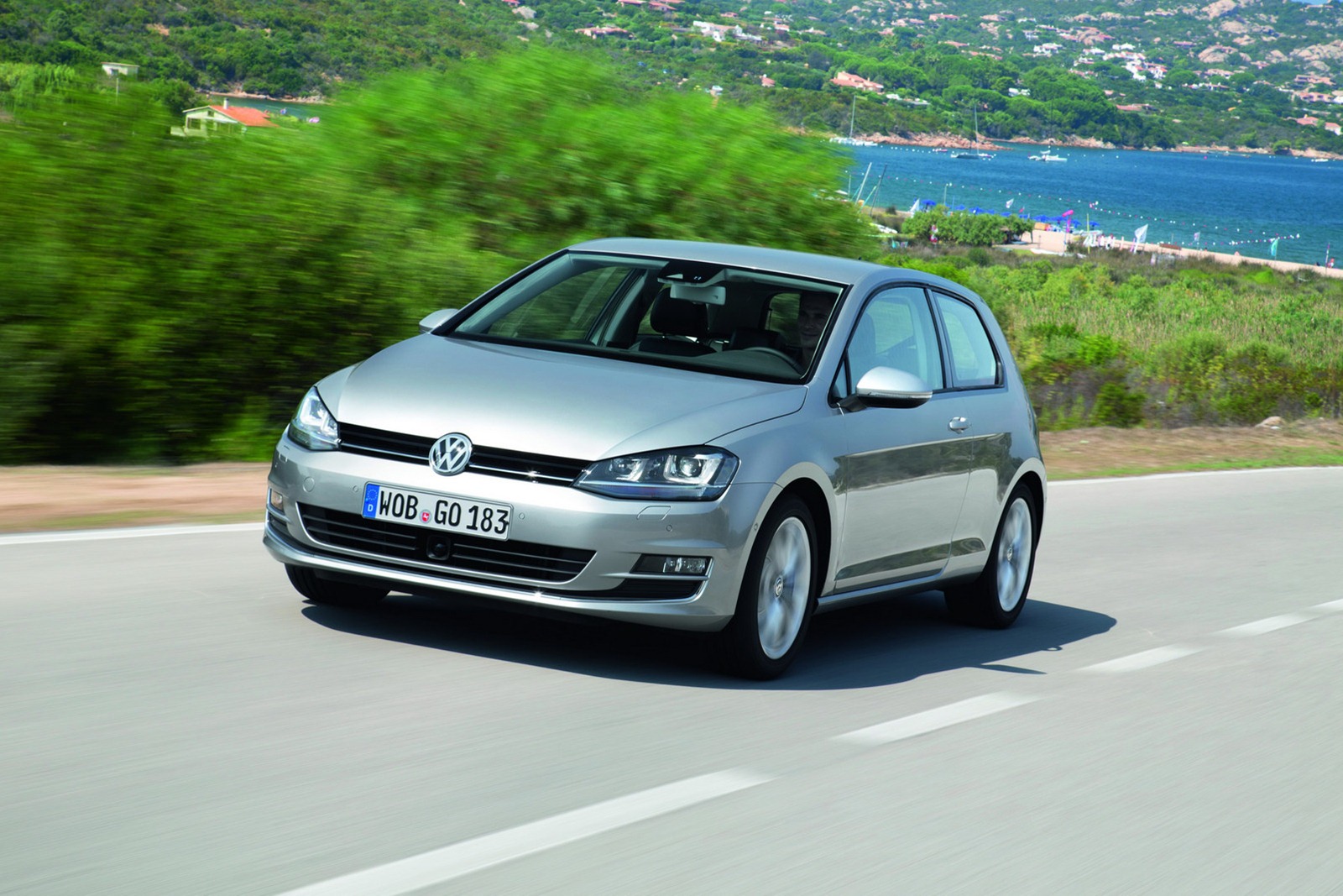 [2013-Volkswagen-Golf-55%255B2%255D.jpg]