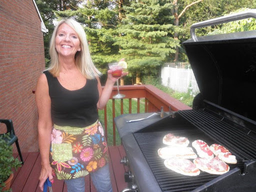 Mary-Kay in Pizza Action!!!