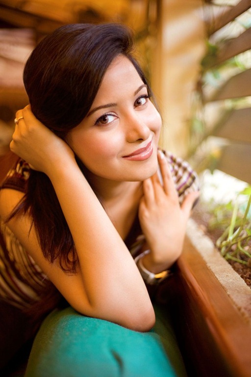 [preetika_rao_photo_shoot8%255B2%255D.jpg]