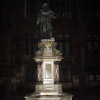 2005-07-07 123 Krakow, Poland - monument to nicholas copernicus.JPG