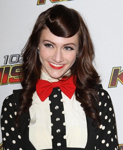 [amy-heidemann-102-7-kiis-fm-s-jingle-ball-2011-01%255B3%255D.jpg]