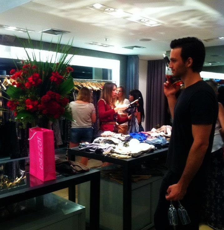 [733779_309014099225090_574805736_n18.jpg]