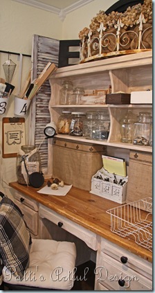 Desk2
