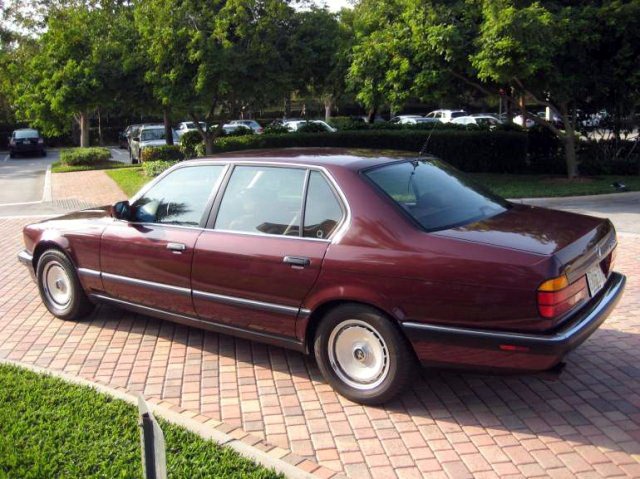 [1989-BMW-750iL-V12-4%255B5%255D.jpg]