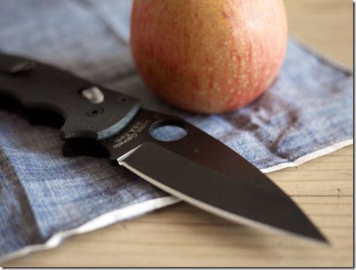 what_men_carry_in_their_pockets_640_22