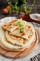 turte cu varza murata_thumb[2]