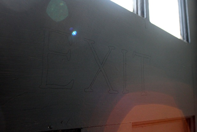 [exit%2520sign%2520outline%255B3%255D.jpg]