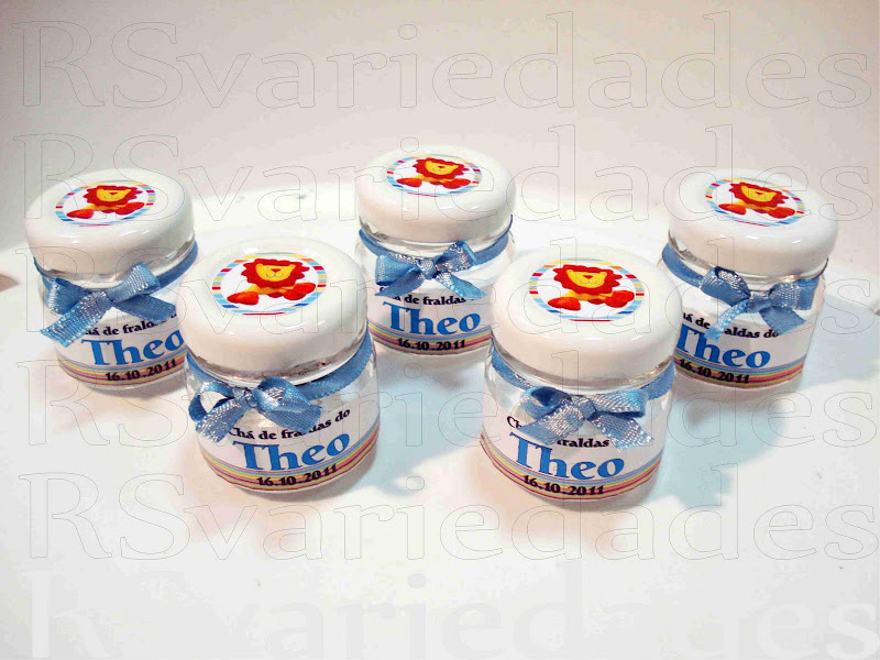 Potinho personalizado tampa branca
: R$ 2,50 - personalizado vazio / cento: R$230,00.
: R$ 3,50 - personalizado cheio / cento: R$330,00.
: Opção de recheio: mini-confeti de chocolate
: min. 40 unids para ambas as opções.
:Medidas= 5x4,5cm
:Capacidade= 40ml
: Pesonalizado com etiqueta na trampa, no vidrinho e lacinho de cetim Potinho personalizado tampa branca
: R$ 2,50 - personalizado vazio / cento: R$230,00.
: R$ 3,50 - personalizado cheio / cento: R$330,00.
: Opção de recheio: mini-confeti de chocolate
: min. 40 unids para ambas as opções.
:Medidas= 5x4,5cm
:Capacidade= 40ml
: Pesonalizado com etiqueta na trampa, no vidrinho e lacinho de cetim