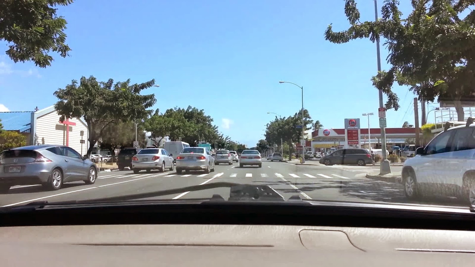 [vlcsnap-2015-03-01-21h55m12s4%255B3%255D.jpg]