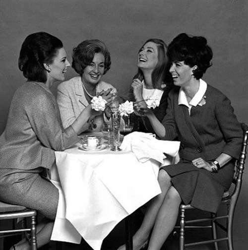lunching ladies lunching ladies