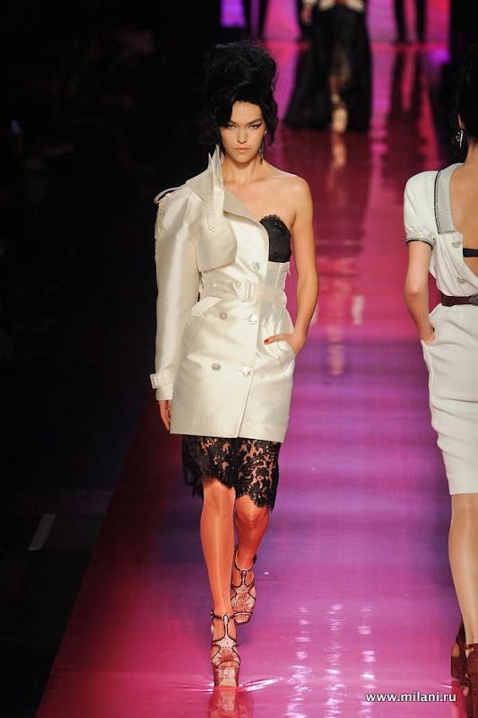 jean-paul-gaultier-haute-couture-spring-2012-pfw31.jpg