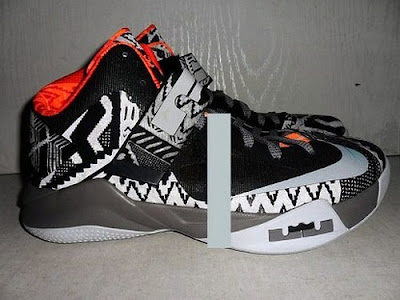 nike zoom soldier 6 pe black history month 1 02 Nike Zoom Soldier VI Black History Month Sample Version