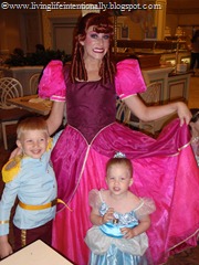 [Disney%25202011%2520565%255B4%255D.jpg]