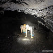 petit-ramping-étroiture-spéléologie-cavité-volcan