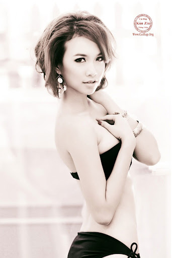 Đinh Ngọc Diệp Gợi Cảm với Bikini Đinh Ngọc Diệp Gợi Cảm với Bikini