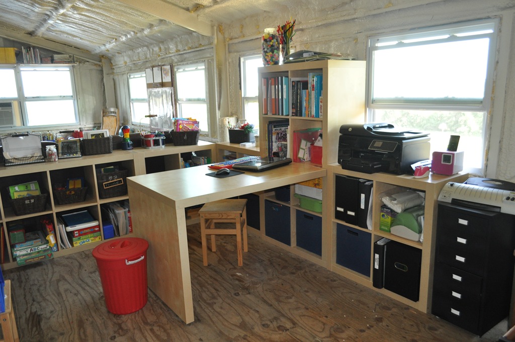 [schollroom-2012-0425.jpg]