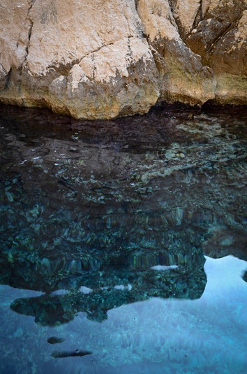 [Marseille%2520cliffs%2520water%255B4%255D.jpg]