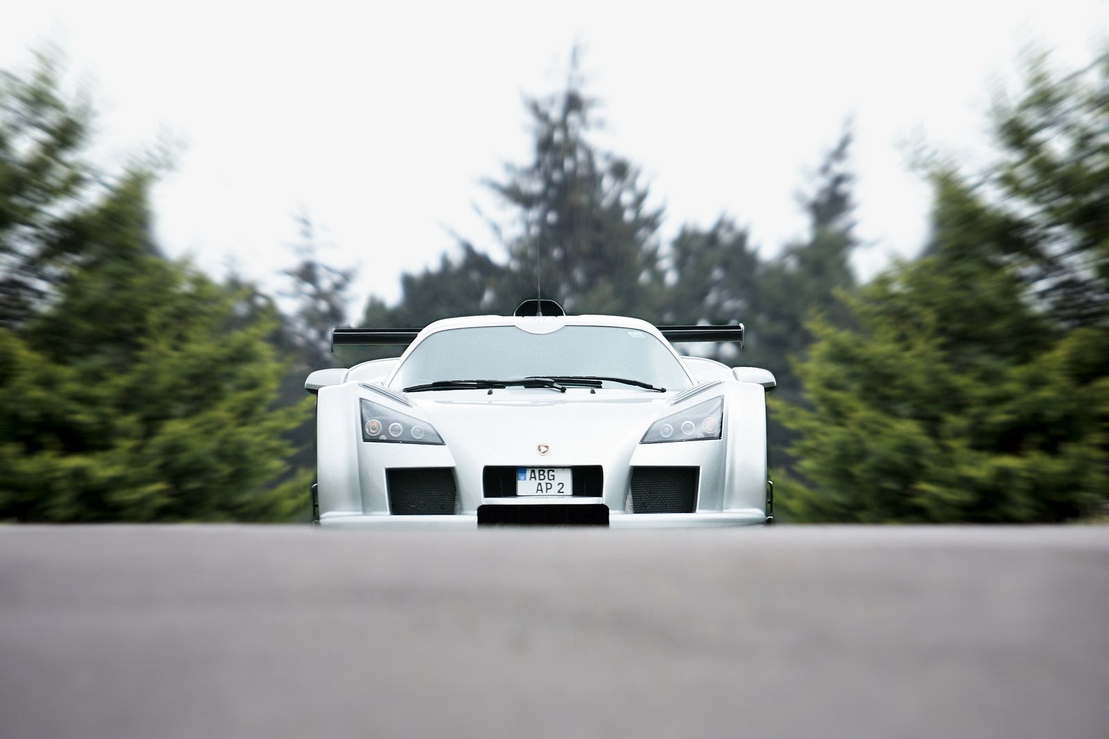 [Gumpert-Apollo-1%255B2%255D.jpg]