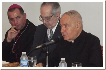 Doctor Honoris Causa al Padre Alfredo Saénz Doctor Honoris Causa al Padre Alfredo Saénz