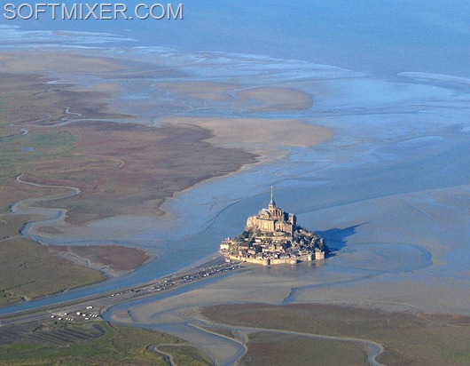 771px-MtStMichel_avion 771px-MtStMichel_avion