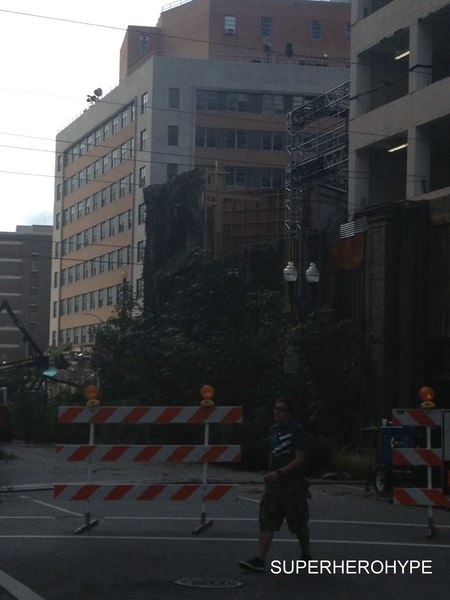 Dawn of the Planet of the Apes New Orleans Set Photos 11