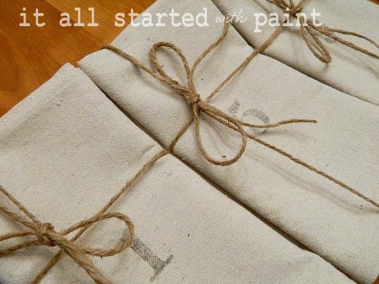 [No.%2520Napkins%2520Final%2520Close%2520Up%2520%2528550x413%2529%2520%25282%2529%255B4%255D.jpg]