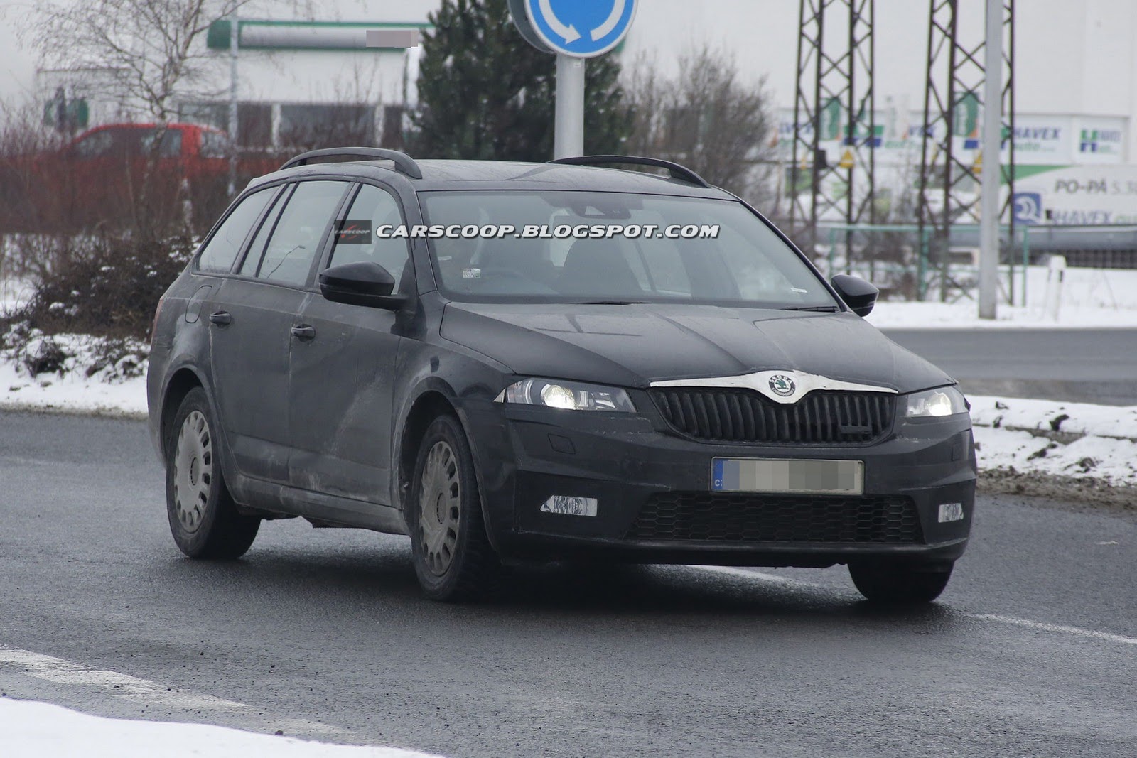 [2014-Skoda-Octavia-Combi-RS-Carscoop1%255B3%255D.jpg]