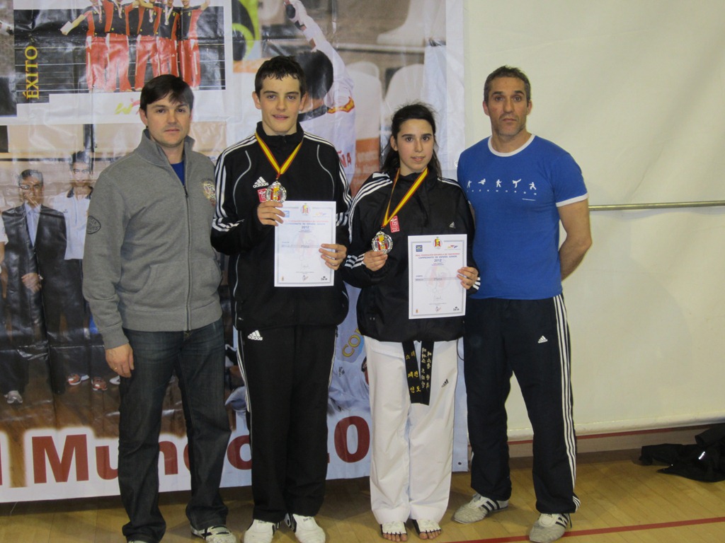 [Esp_Junior_2012%2520013%255B5%255D.jpg]