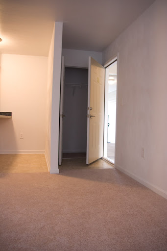 Door to the outside and the closet
