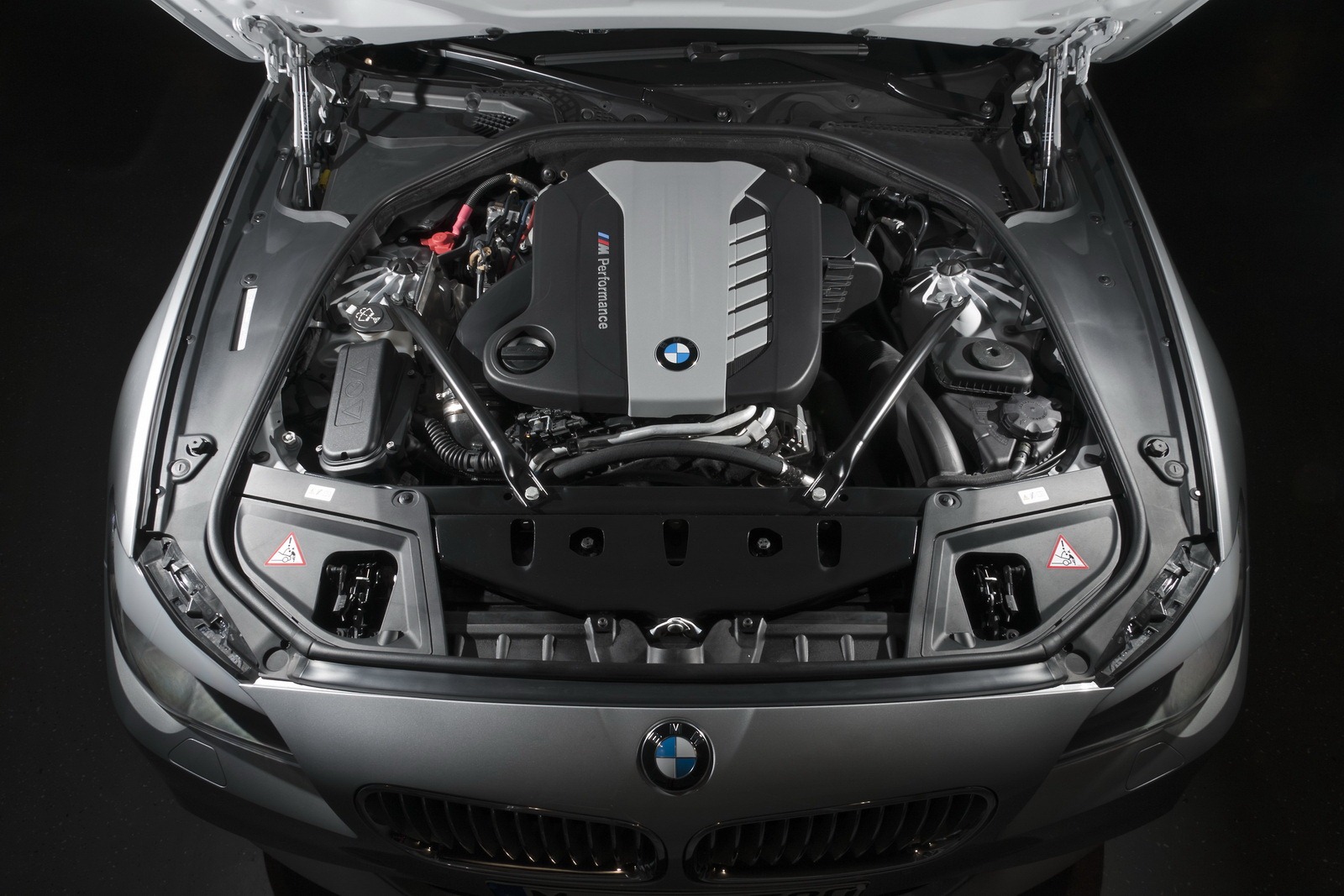 [BMW-M550d-xDrive-86%255B3%255D.jpg]