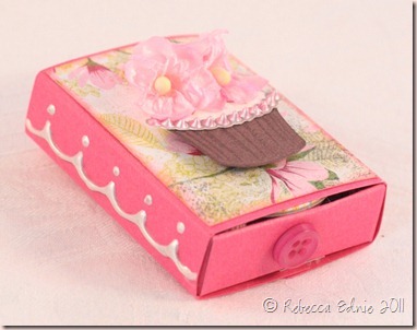 floral cupcake matchbox side