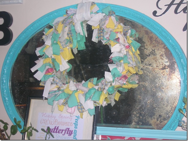 Easter mall, speaker, spring wreath 015